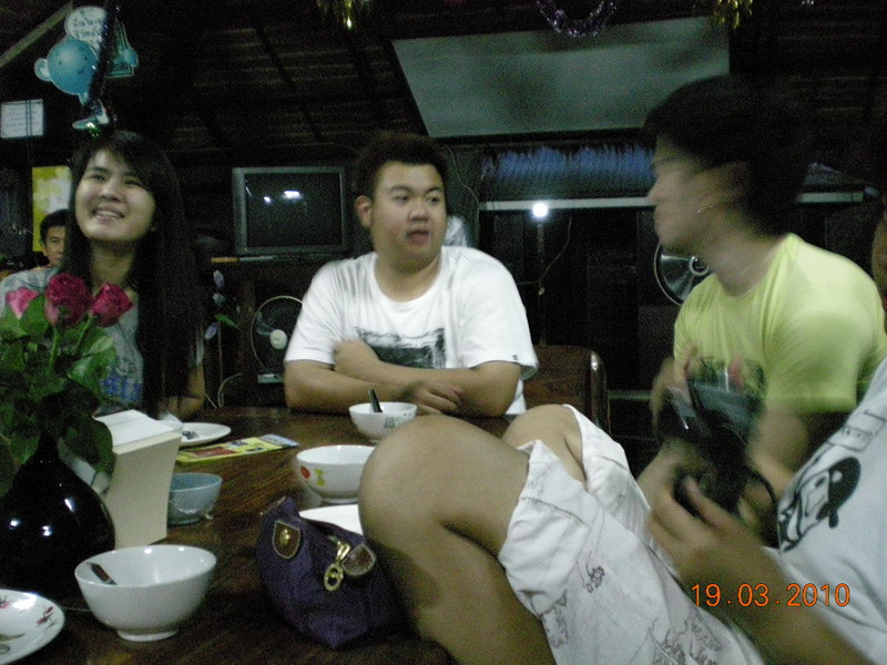 ใช้กล้องเล็กโหมด HI ISO บ้าง
 :grin: :grin: :grin: