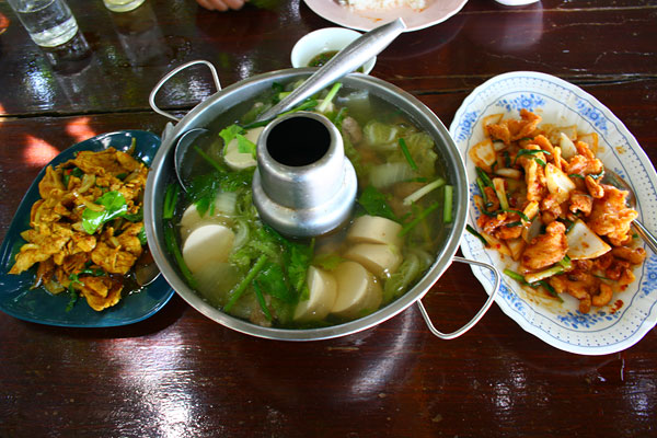 กินกันก่อน  :cheer:
