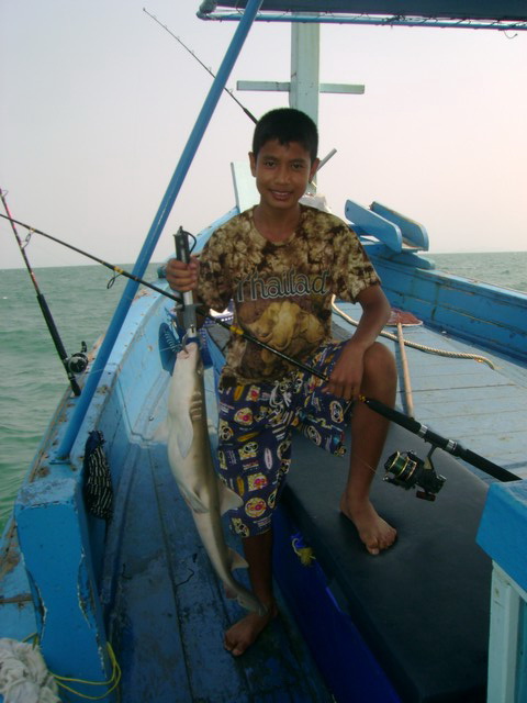 จัดไปอีกภาพสำหรับการลงทะเลครั้งแร