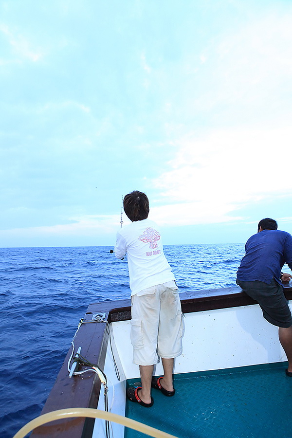 โอ 2007  " เพ่คร๊าบบบบบ โอไปนอนได้ยาง  ตาโอ ลืมไม่ขึ้นแล้ว


ผมเอง " เสียใจ มาแล้ว ต้องตกให้เข็