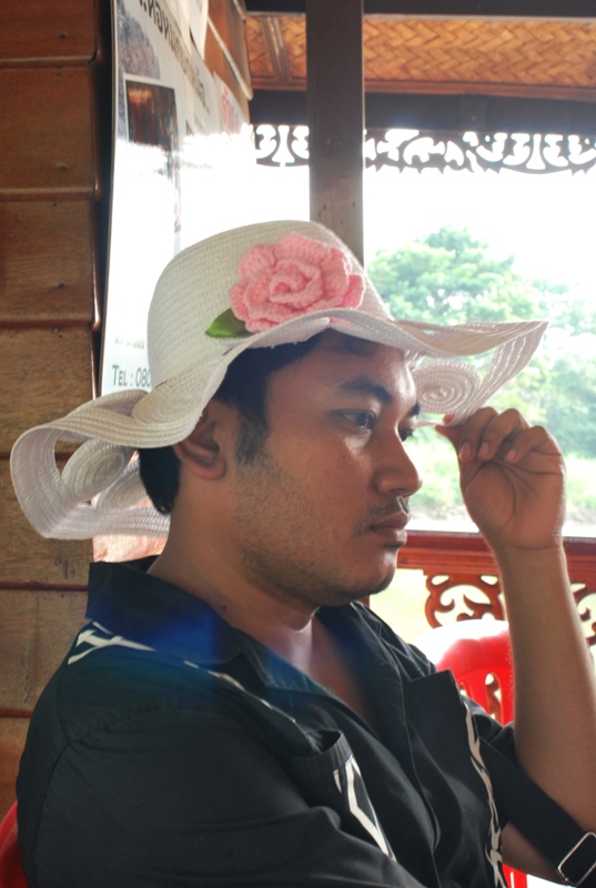 [q][i]อ้างถึง: เสี่ยchoo posted: 29-03-2553, 15:40:38[/i]

 [q]..ใกล