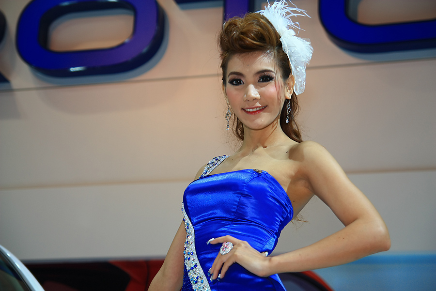 ถูกใจ เพื่อนบู บาวแดง แน่ๆ
 :laughing: :laughing: