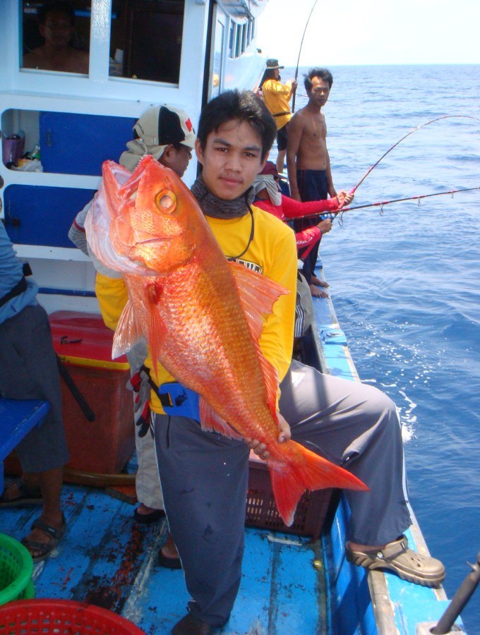 สีทองของน้องโฟม