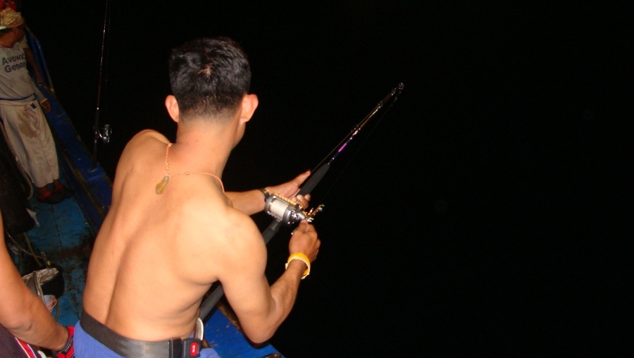 เพื่อไม่ให้เสียเชิงเจ้าถิ่น  จึงพา