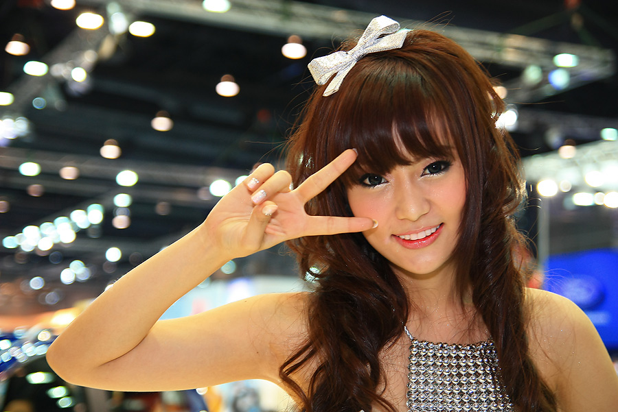 ป๊าดดดดดดด....เกินไปค๊าบบ เกินไป....จะน่ารักไปถึงไหน
 :blush: :blush: :blush: