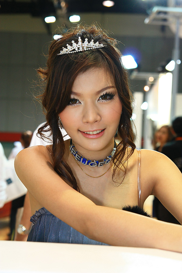 ไม่เห็นแก่ น้าบีบี ก๊ะ น้าบี้ ไม่ถ่ายมานะเนี่ย รูปนี้
 :laughing: :laughing: