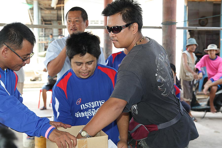 เริ่มการจับฉลาก เรือครับ  :cheer: