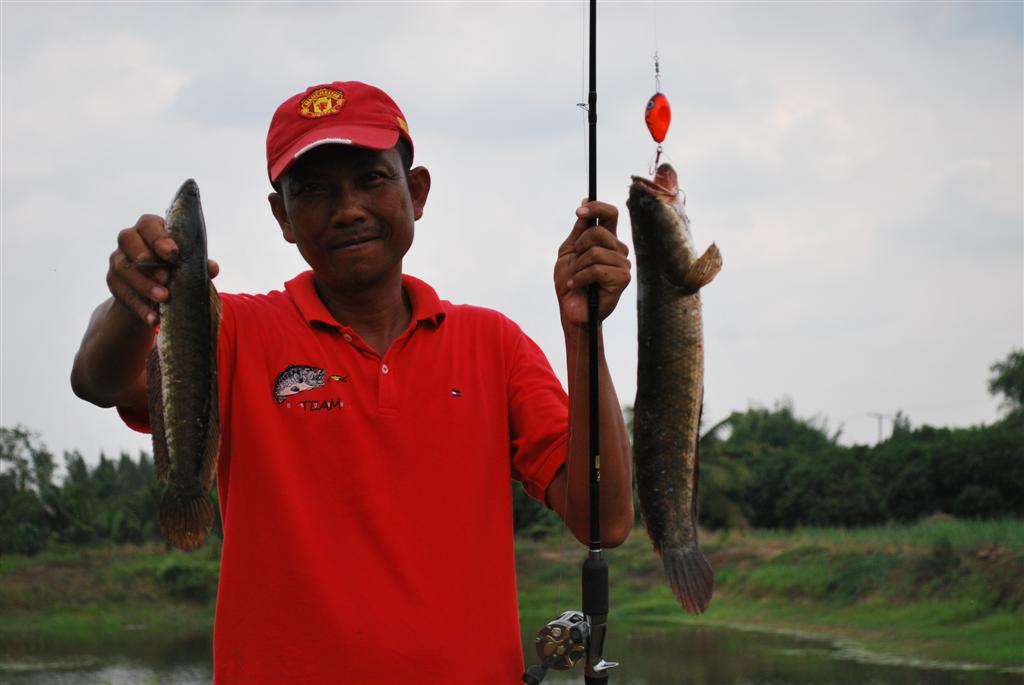 

หวัดดีครับน้า....vigo2010 



หวัดดครับน้า........naammoll 



 [q]อย่าตั้งชื่อกระทู้แบบ
