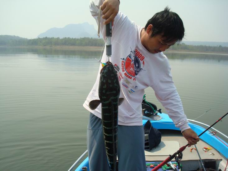 ขึ้นเรือจ้าขอถ่ายรูปหน่อยนะ :love: :love: :lov