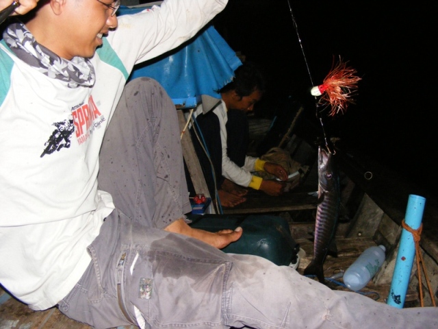 ผลคือ.....
เต็มๆ ครับ  กินด้วยวุ้ย เต็มปากเลย
555+ :grin: :grin: