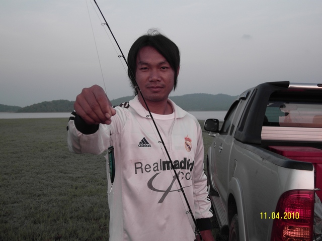 โชว์อาวุฒิและกระสุนประจำตัวครับ....   