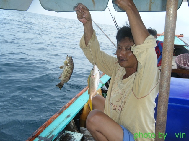 ของใต๋อีกแว้วววววหัวเรือตะโกนถามของโผมอยู่หน๋ายยยยย
 :cheer: :cheer: :cheer: :cheer: :cheer: