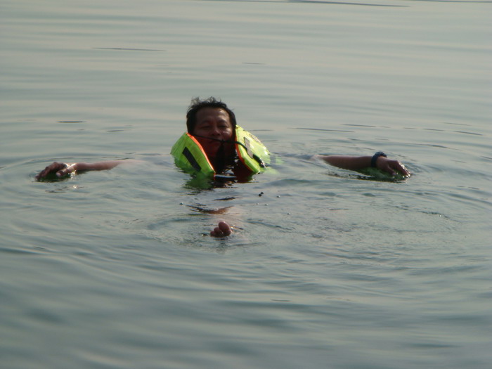 อุ้ย...... แห้วลอยน้ำ   :laughing: :laughing: :laughing: :laughing: