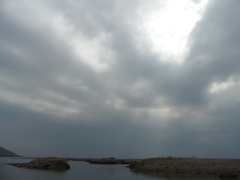 ฝนก็เริ่มไล่มาทุกทีแล้วครับ :ohh: :ohh: :ohh: :ohh: :ohh: :ohh: