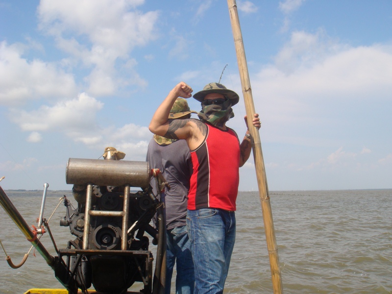 ท้ายเรือโดนครับ :cheer: :cheer: