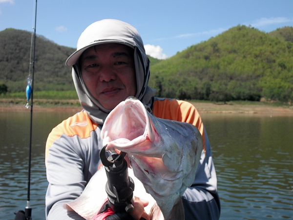 บาดตา บาดใจ ใครบางคนเนอะน้ามาด :laughing: