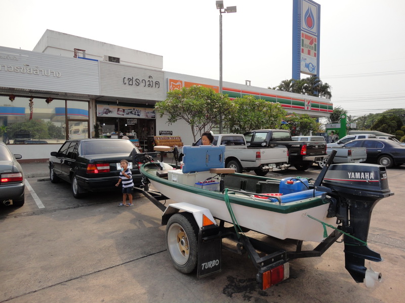 [q][i]อ้างถึง: นักล่าหน้าดิน posted: 26-04-2553, 09:39:46[/i