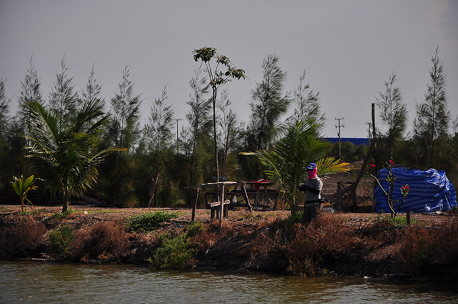 เสียงกรรมการบอกใกล้หมดเวลาแข่งแล้ว เดี๋ยวชวนน้ามาดไปถ่ายรูปที่สะพานกันดีกว่าเนอะ :grin: :grin: :grin