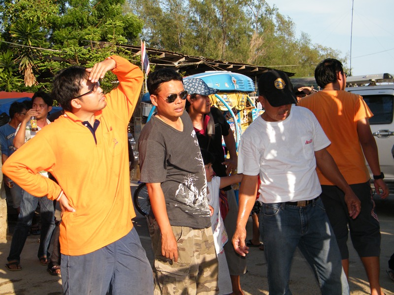 นี้ก็ลุ้นน่าดูเลย :cheer: :cheer: :cheer: :cheer: :cheer: