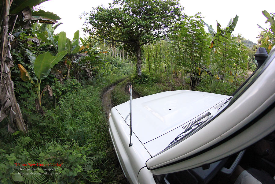 Toyota Land Cruiser กะบะ รุ่นนี้ไม่เคยพบเห็นในบ