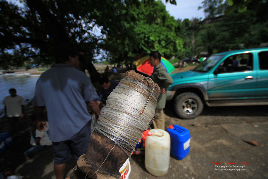 Hand Line Fishing  :ohh: