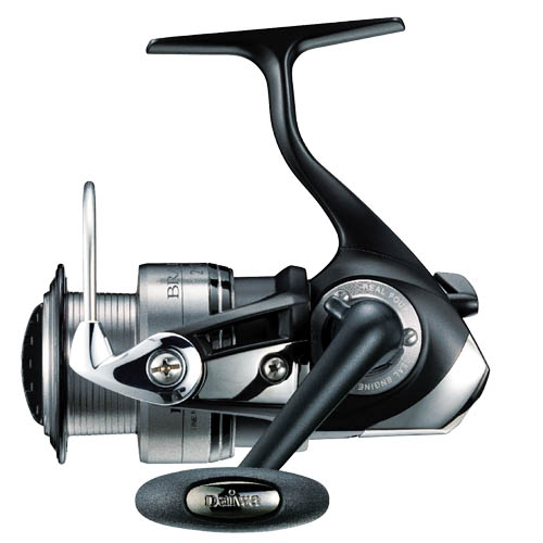 ผมว่าตัวนี้ก็น่าสนใจนะครับ Daiwa BRADIA  ราคาลงมาเยอะแล้วตอนนี้