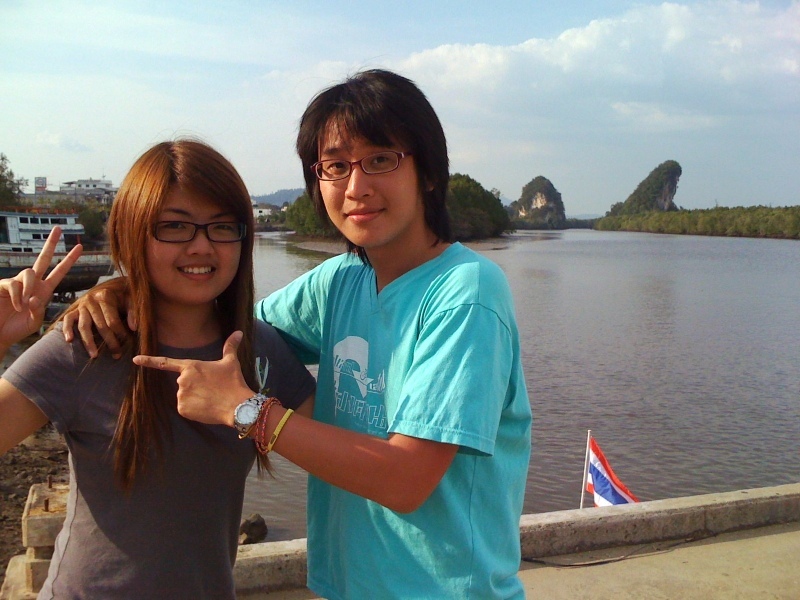 เพื่อนบอก อยากมาดูเขาขนาบน้ำ จัดให้ซะหน่อยยย  :laughing: :laughing: :laughing: