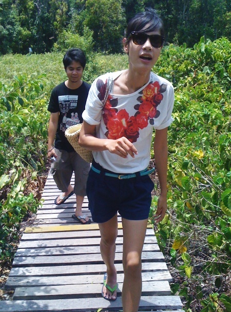 นางแบบจากนิตยสารไหนเนี่ย :laughing: :laughing: :laug