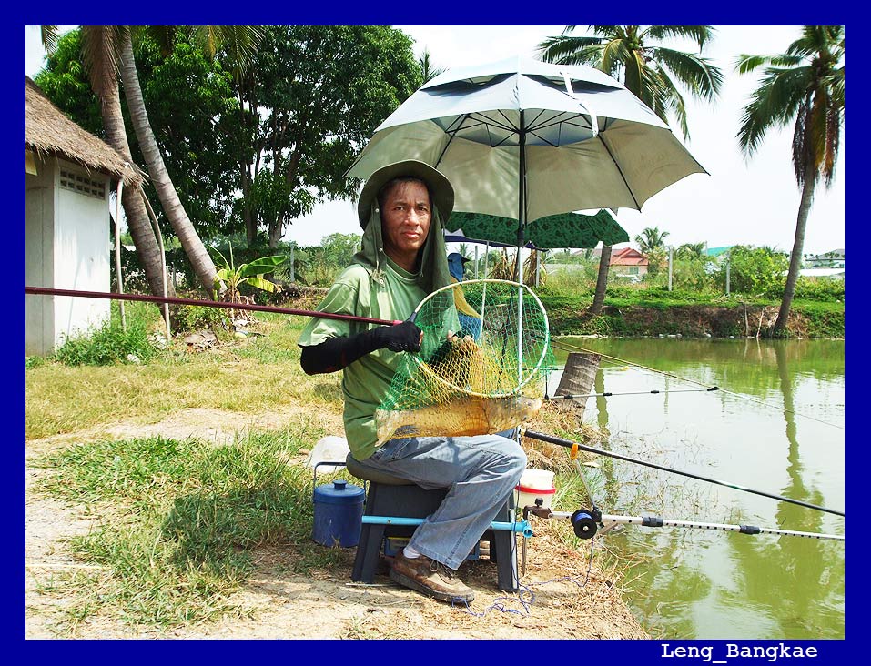 ได้เลยน้องเล้ง ....น้าเขาจัดให้ทันที ...อิอิ  :laughing: ....หล่อแบบนี้สาวๆ กรี๊ด   :love: 