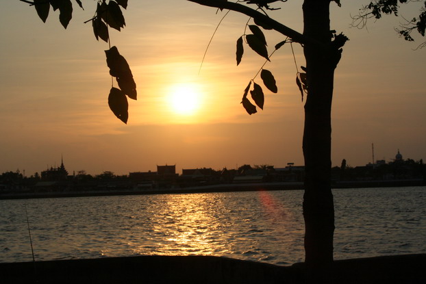 [q][i]อ้างถึง: A21 posted: 02-05-2553, 16:44:47[/i]

ได้บรรยากา