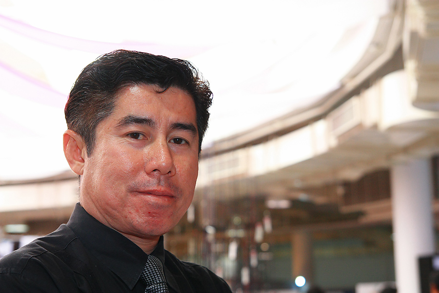 พี่แจ๊ค  จากราพาล่าครับ  :smile: