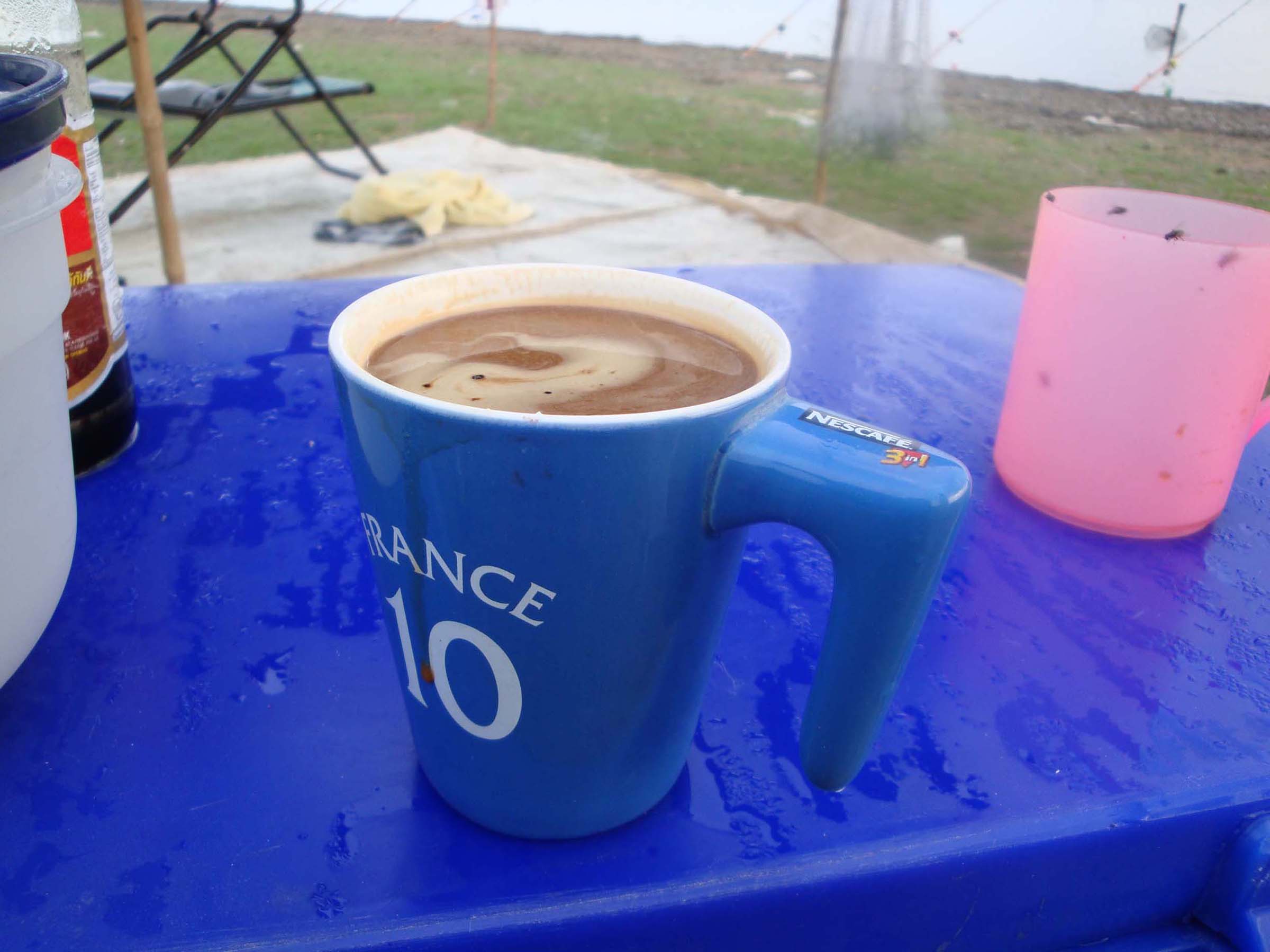 กาแฟร้อนๆซักแก้วไหมครับน้าๆๆ