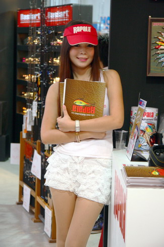 น้อง ๆ ขบองราพาล่า ......................  :cheer: :cheer: :cheer: