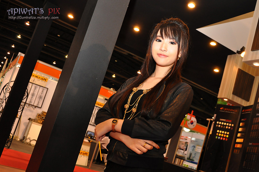 [center][b]ผมขอตัวก่อนนะครับเดี๋ยวมาลงให้ชมกันต่อ[/b][/center]