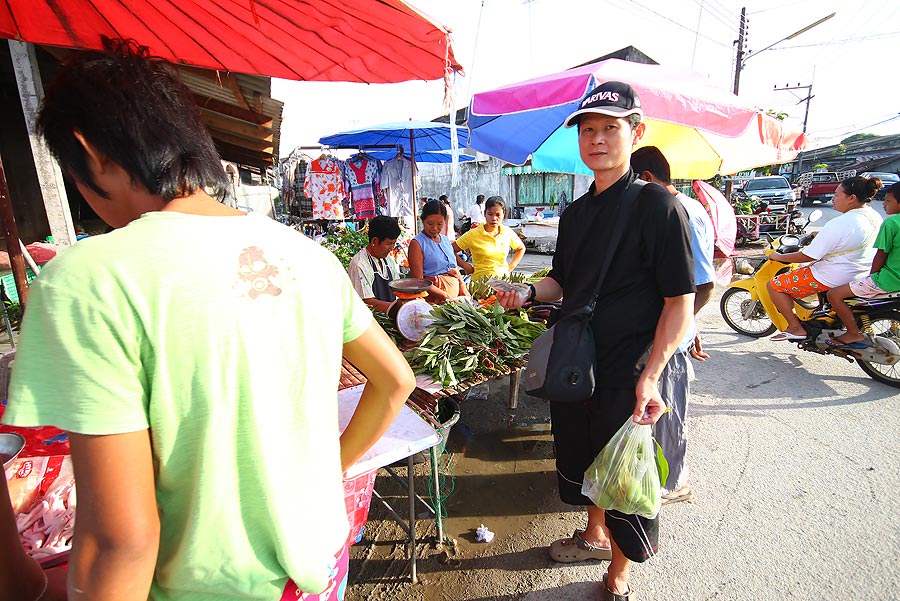 แวะกินข้าวหมกไก่ในตลาด เส้นทางที่จ