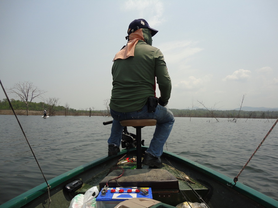 เรือลำหน้า ก็หวดเอา หวดเอา 