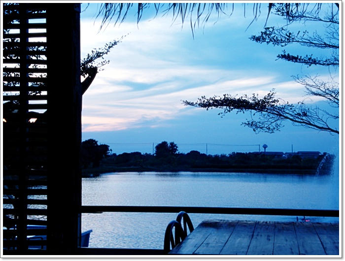 สวัสดีคับ น้า sarawut023    :smile:

สวัสดีคับ น้า kea    :love: :love: :love:

----------------