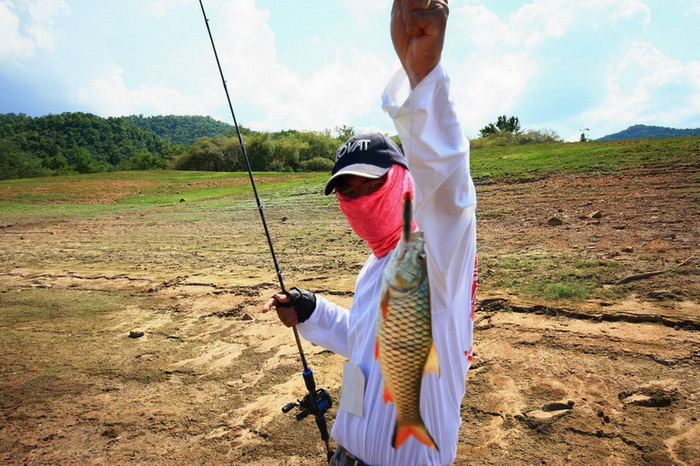 ..น้ามาดคร้าบบบบบ......ผมรอดแล้วคร้าบบบ  :laughing: :laughing: :laughing: 