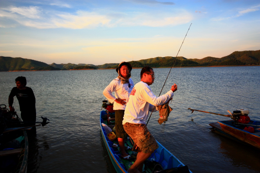 น้านุ้ยบอกวันนี้แค่ซ้อมมือ กับสำรวจหมาย ไม่ได้ตั้งใจตก  :grin: :grin: :grin: