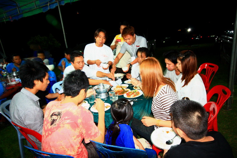 แต่ไม่รู้จะสู้กับทีมนี้ได้ใหม................  :grin: :grin: :grin: