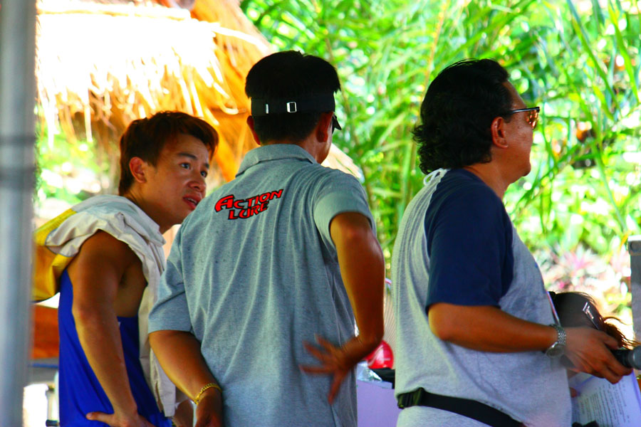  [q]กล้องตัวเธอน้านุ้ย ทำไมสีแดงมัน แป๊ดๆ ส้มๆ แปลกๆแฮะ  [/q]
อย่าเพิ่งแทรก...กำลังยาว..เด๊วไม่ให้ถ