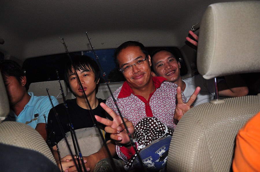 น้าไข่นุ้ย โดนโทรไปยั่วซะต้อง........โนงานสัมมนามาเลยอ่ะ......... :grin: :grin: :grin:
