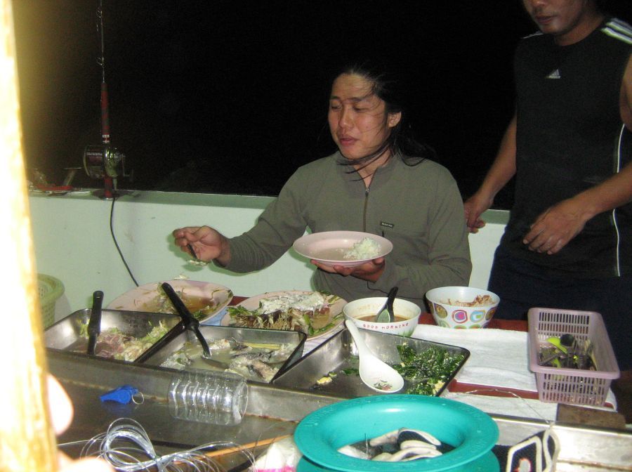 มาดูบุปเฟ่ต์มื้อค่ำกันมั่งครับ น้า