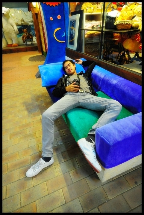  [b]ส่วนผม ไม่ใช่แนวนี้ 555 หลับดีกว่า[/b] :sleeping:

 [b]ให้คะแนนความน่ารักของหมีเท็ดดี้ที่ 6/10