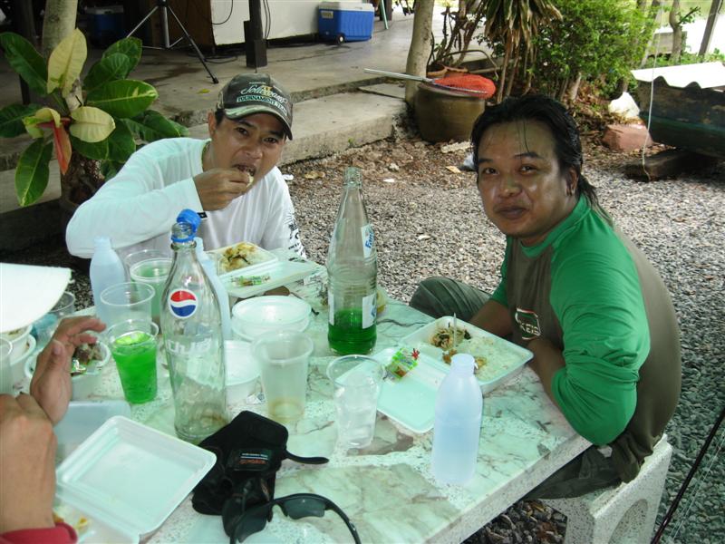 น้าสองท่านนี้ ก้อมากับน้าโอ๋จ๊า  :cool: :cool: :cool: :cool: :cool: :cool: :cool: