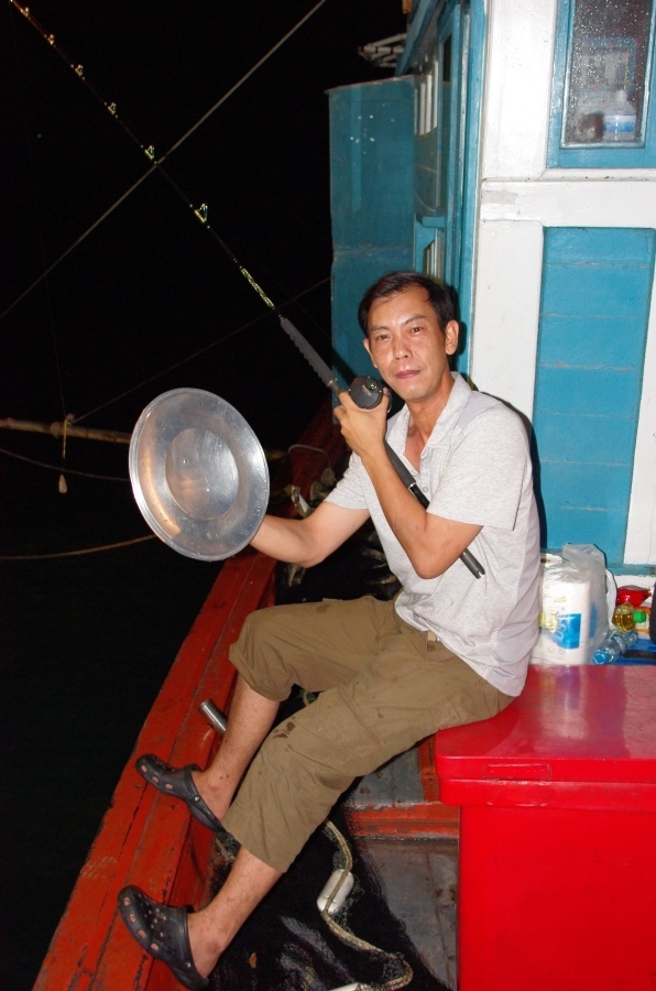 เตรียมวิ่งหลบได้แล้วครับ :laughing: :laughing: :laughing: :laughing:











เอาน่าพี