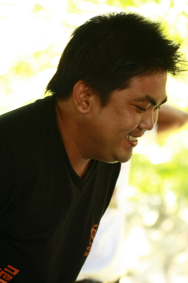 ยิ้มแย้มกันถ้วนหน้าครับ  :grin: :grin: :grin: