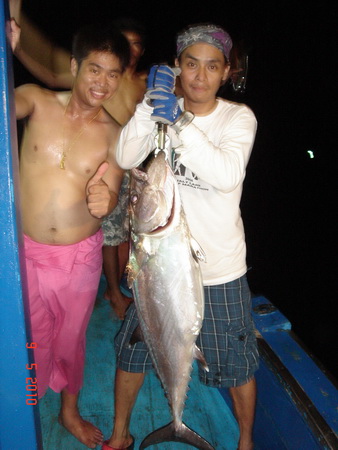 ดูจากเหงื่อที่ร่องอกอาร์ทนะครับ  มันแค่ไหน
