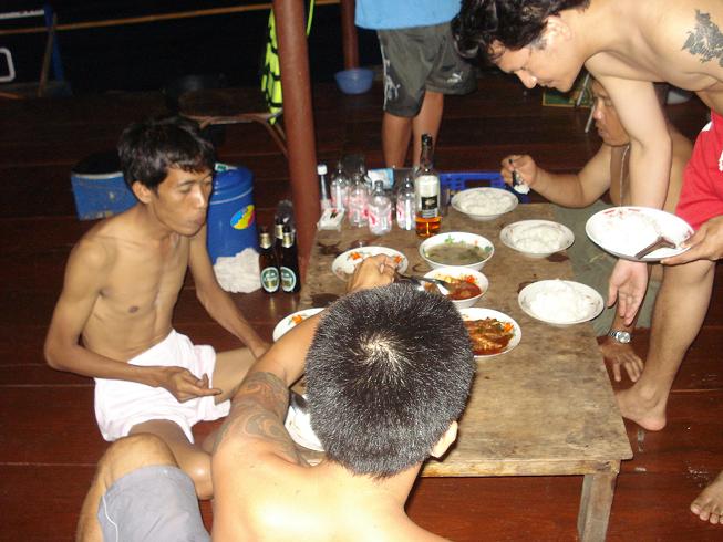  :umh:

------------------------------------

สวัสดีครับ น้าAR-Fishing