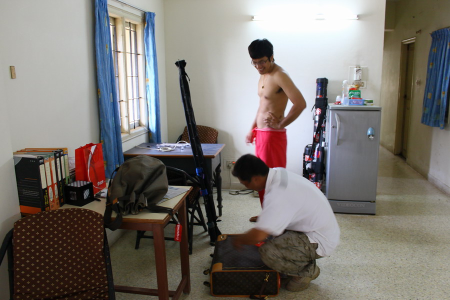  [b]ถึงแล้วสถานีเชือด อีตาไค เอิ๊กกกกกกกกก ตรูจาเอาคื๊นนนนนนนนน[/b] :laughing: :laughing: :laughing: